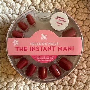 Olive and June- The Instant Mani Press-On Nails